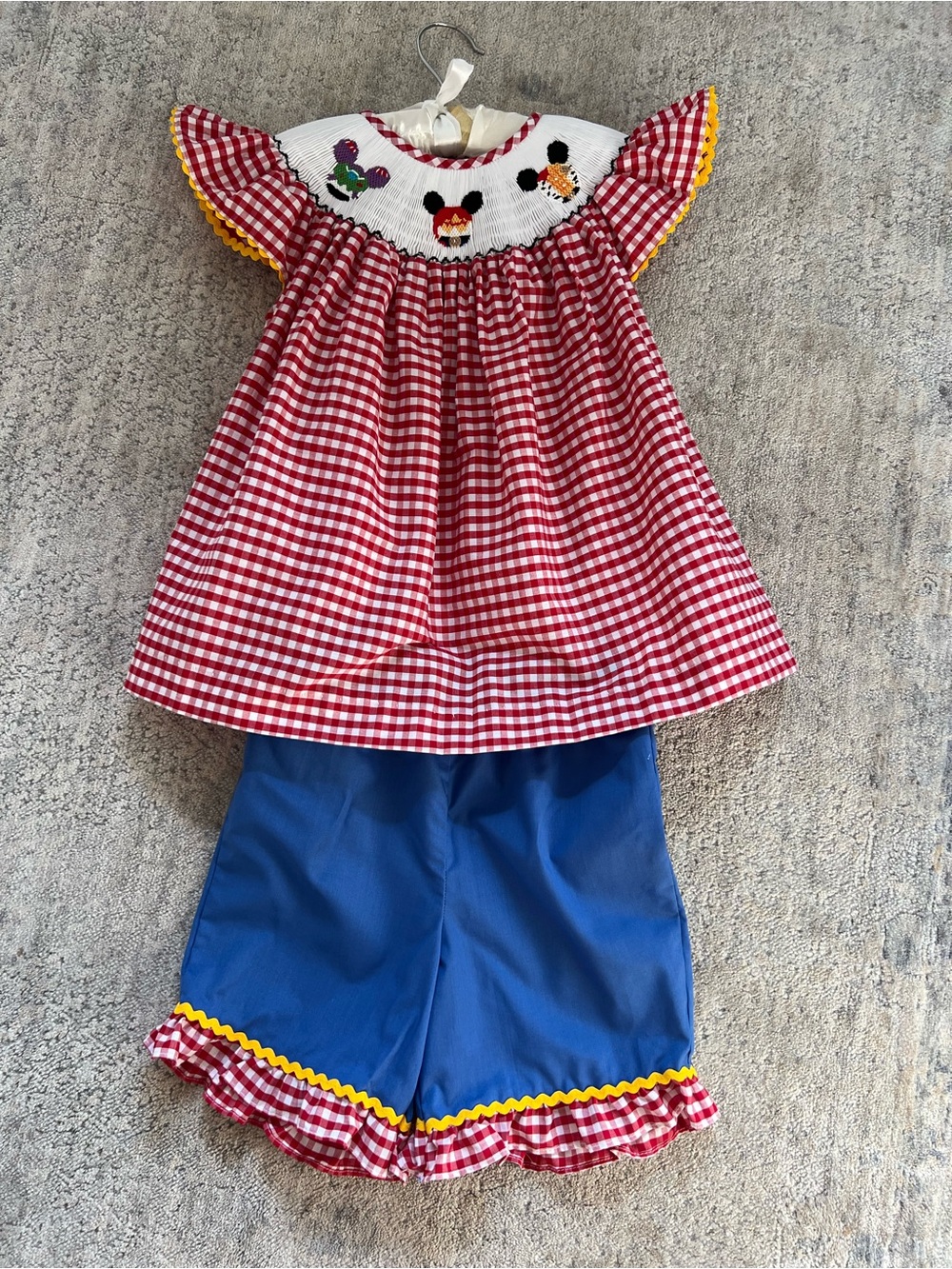 Dressie Jessie Smocked you’ve got a friend in me Ruffle short set